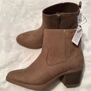 Old Navy Booties